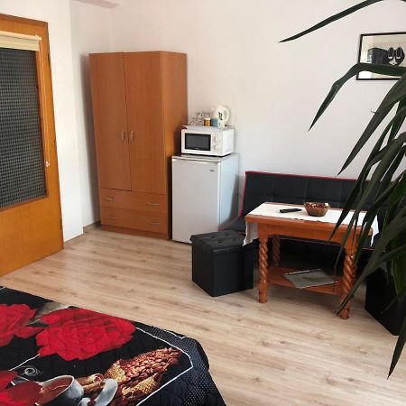 Guest House Liliya Созополь Екстер'єр фото