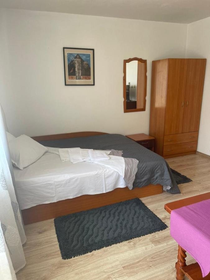 Guest House Liliya Созополь Екстер'єр фото