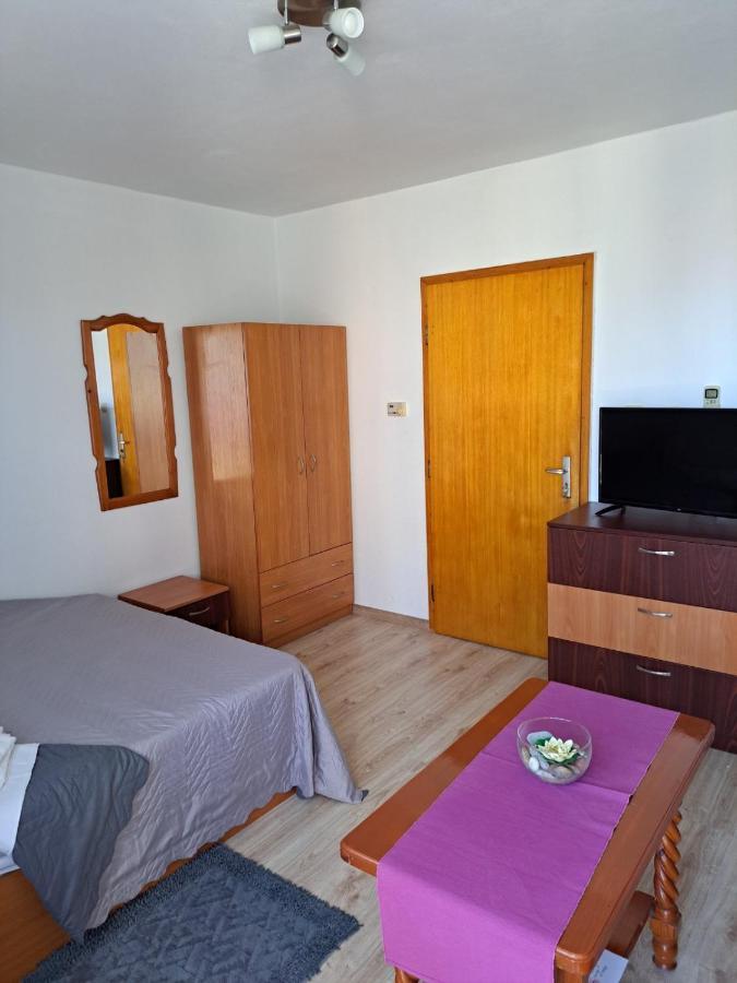 Guest House Liliya Созополь Екстер'єр фото