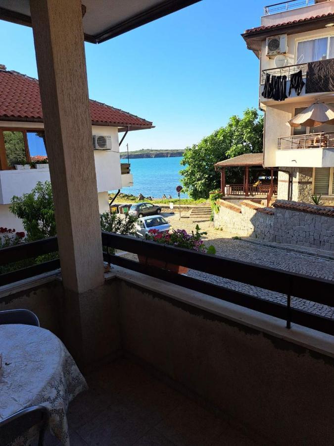Guest House Liliya Созополь Екстер'єр фото