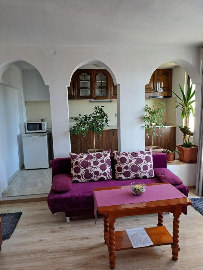 Guest House Liliya Созополь Екстер'єр фото